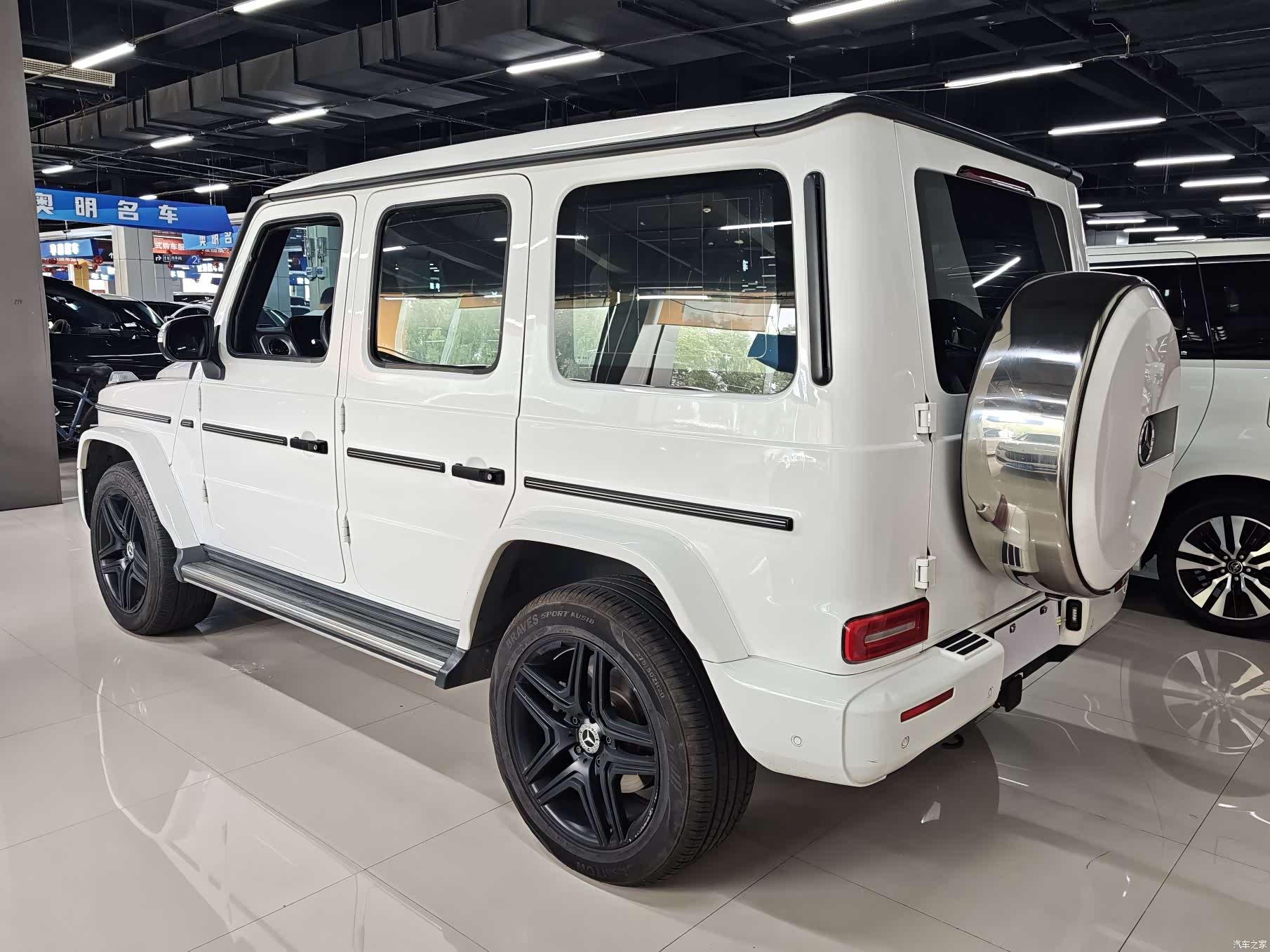 Mercedes-Benz G-Class, 2019 4