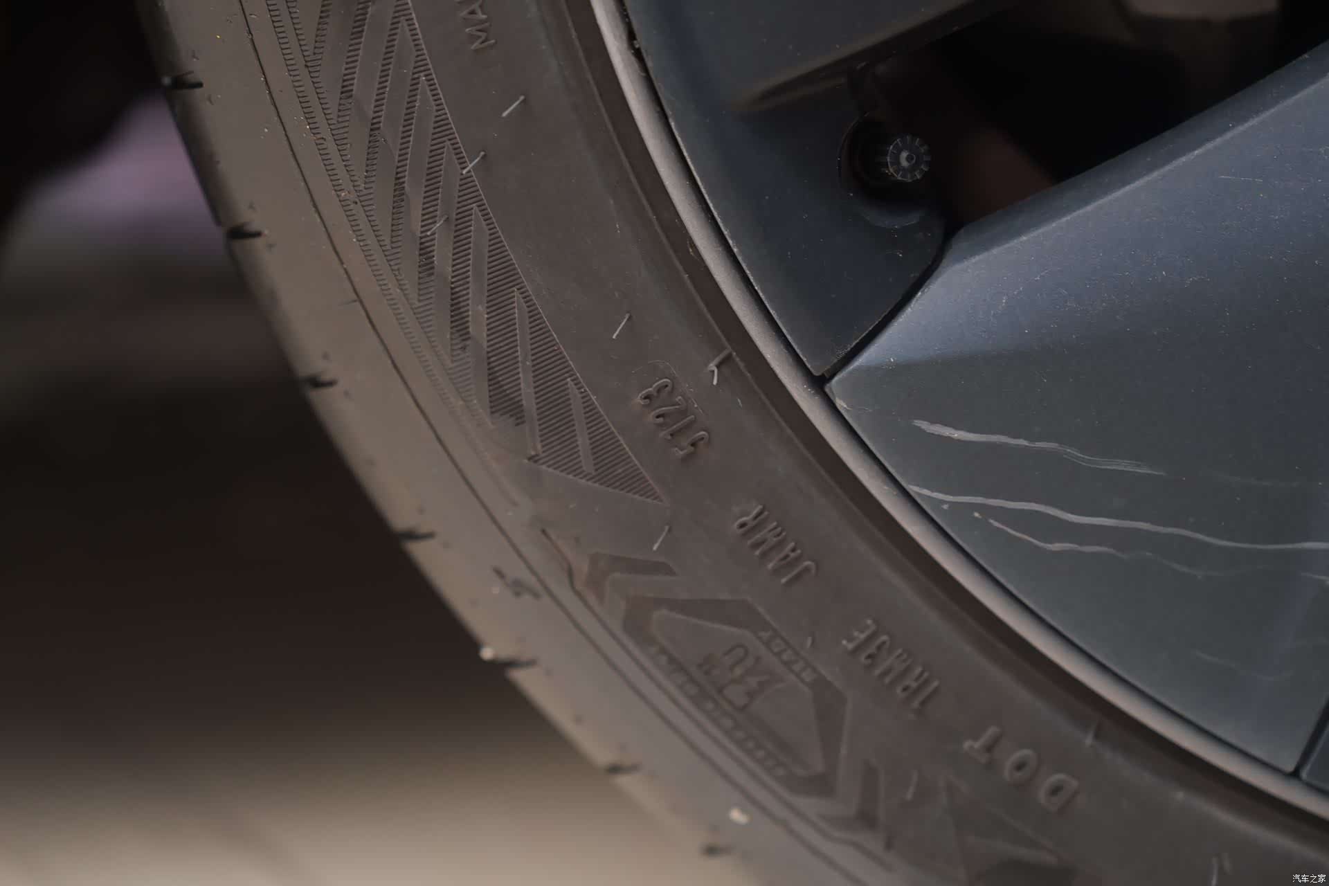 Tesla Model Y, 2024 22