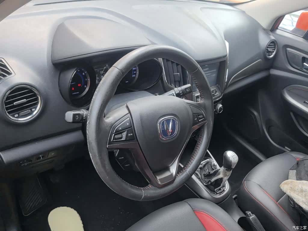 Changan CS15, 2017 10