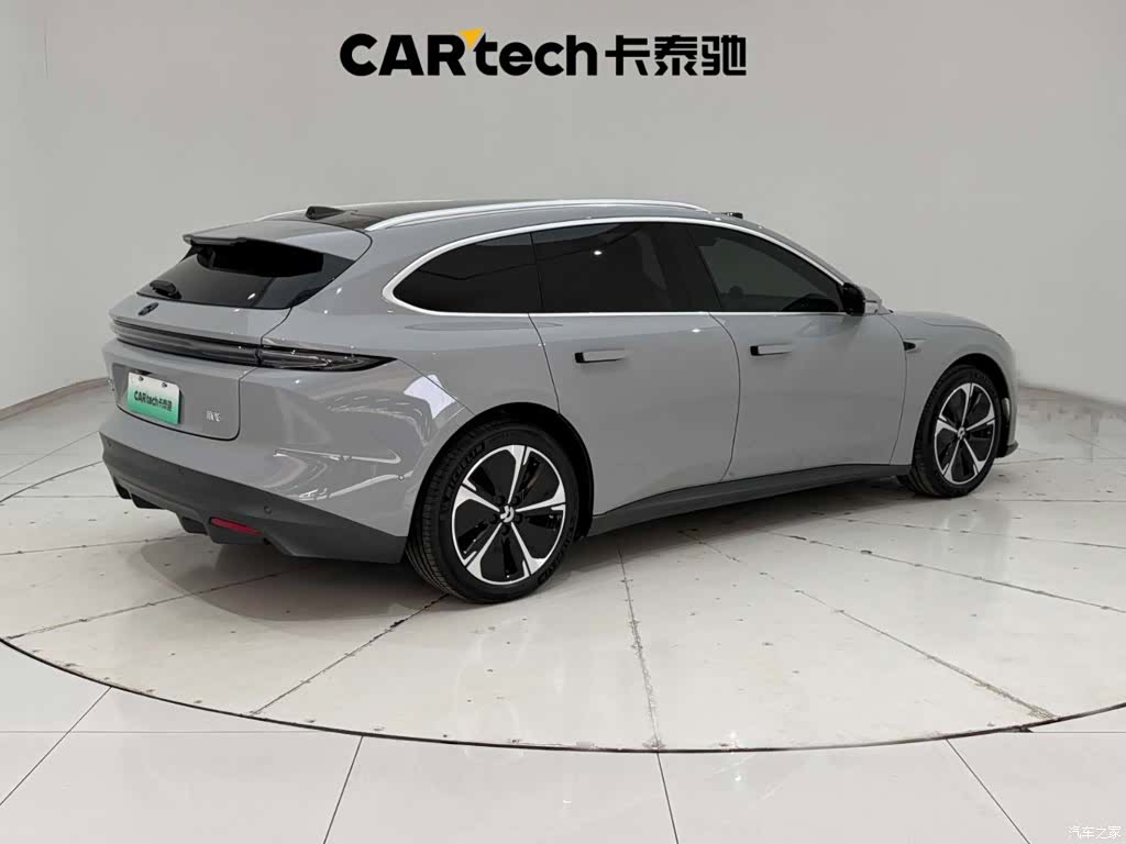 NIO ET5, 2024 11
