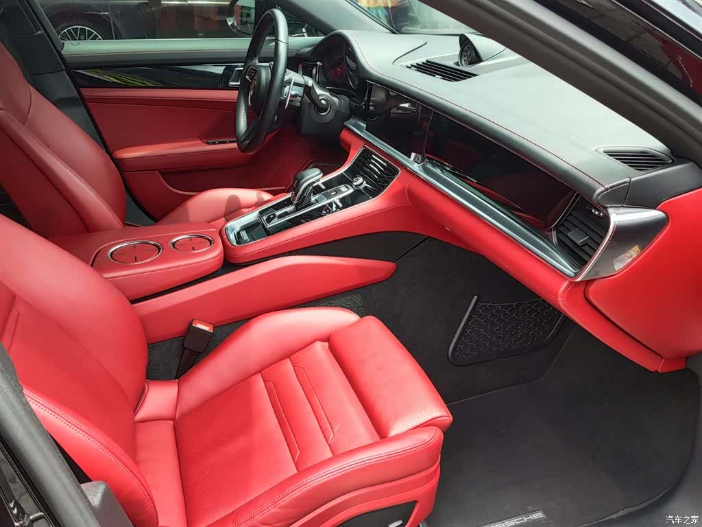 Porsche Panamera, 2022 8
