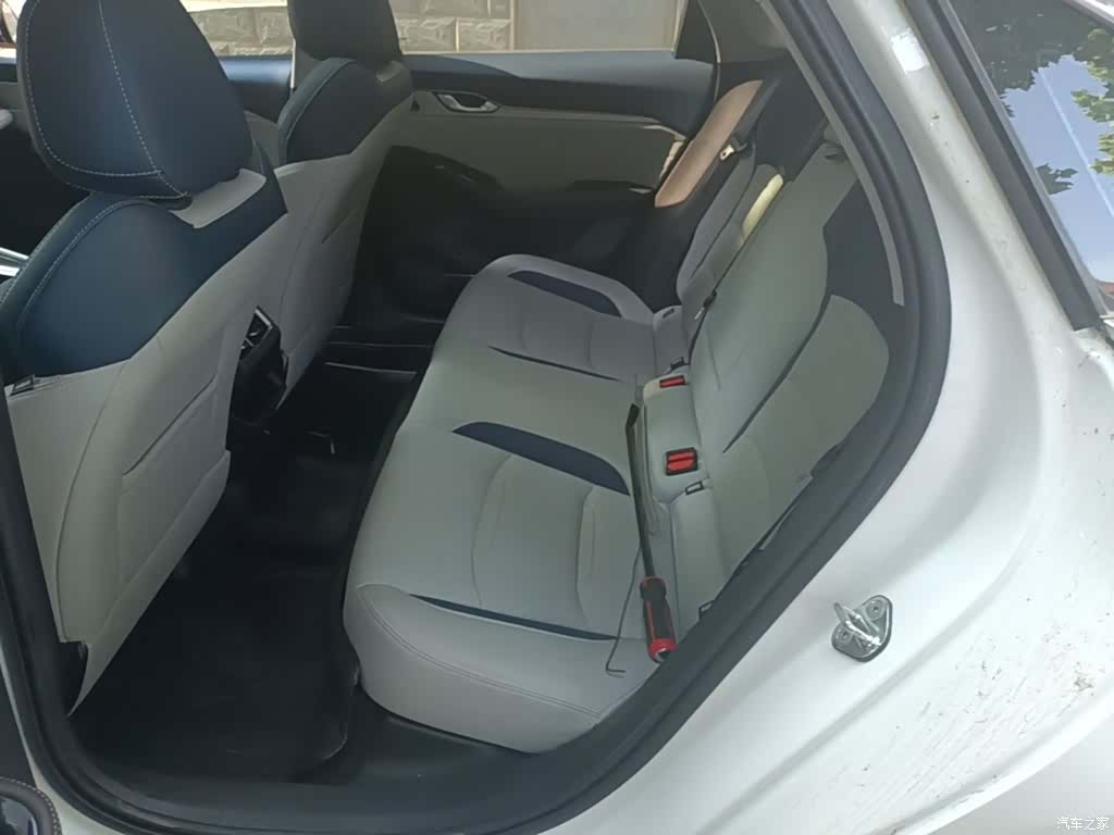 Geely Preface, 2023 17