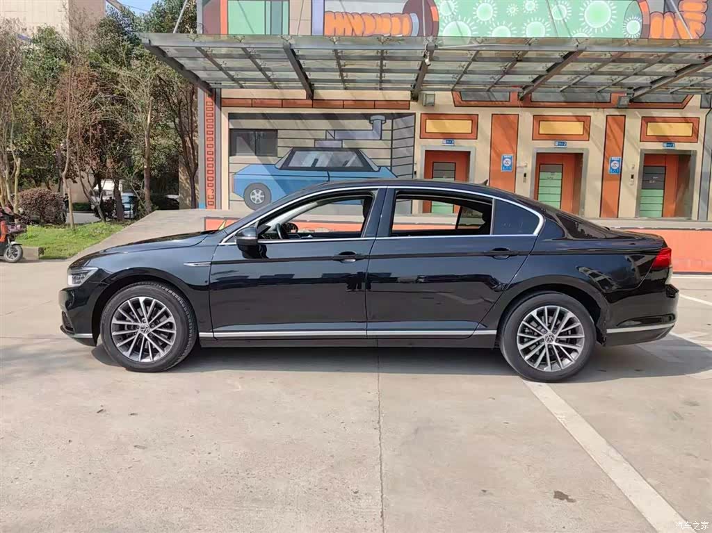 Volkswagen Magotan, 2021 15