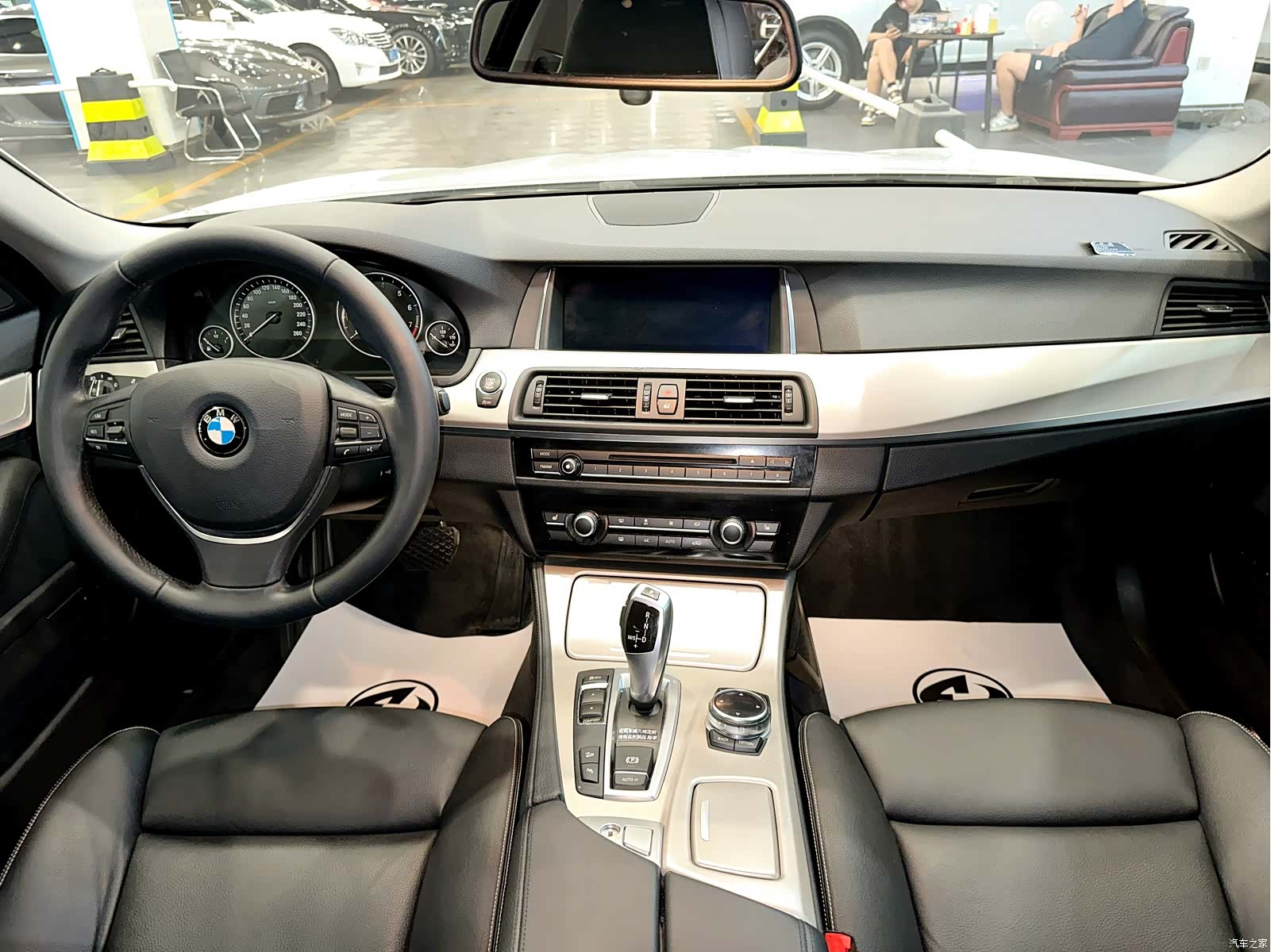 BMW 5 Series, 2013 все фото