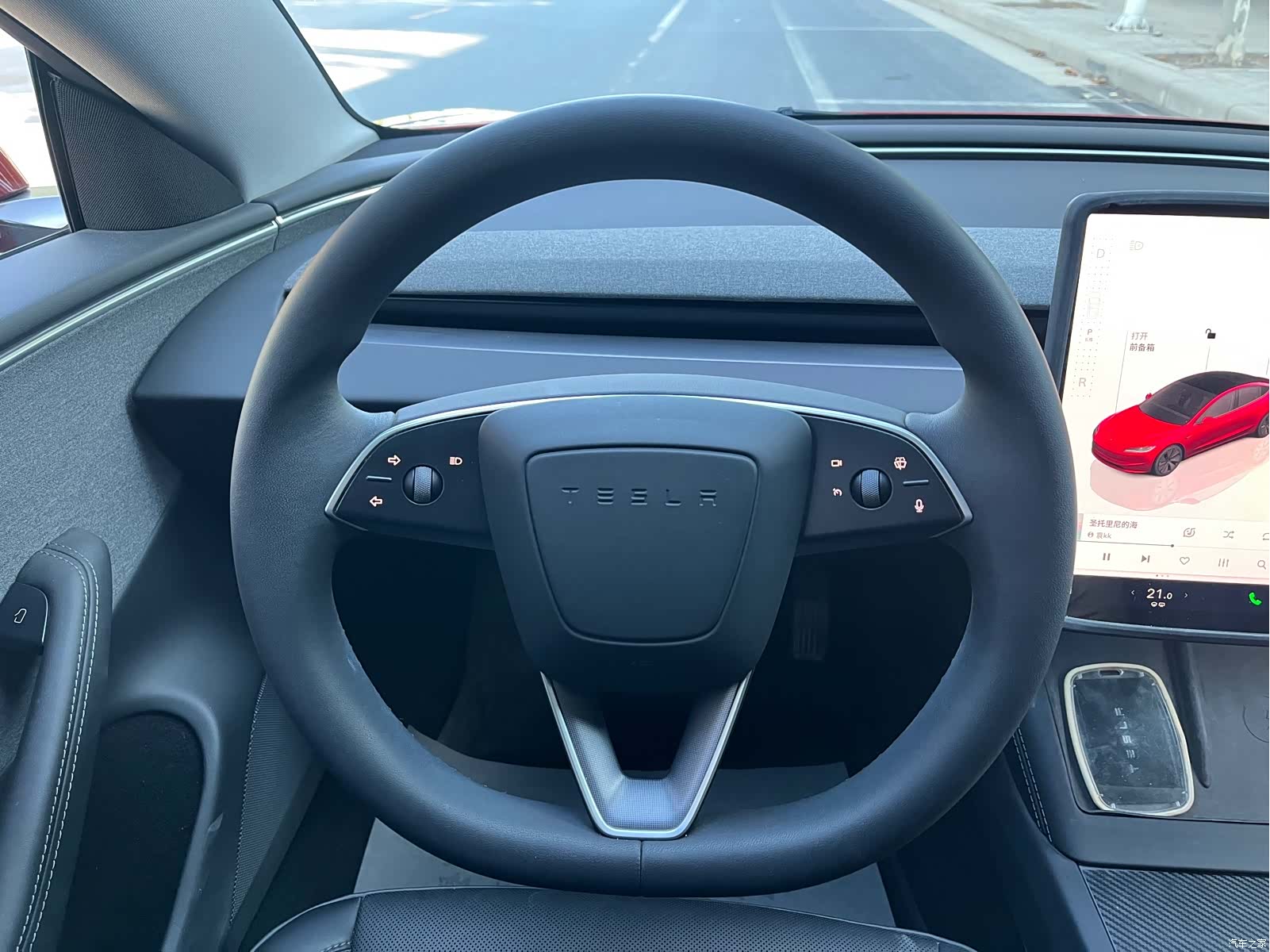 Tesla Model 3, 2024 14