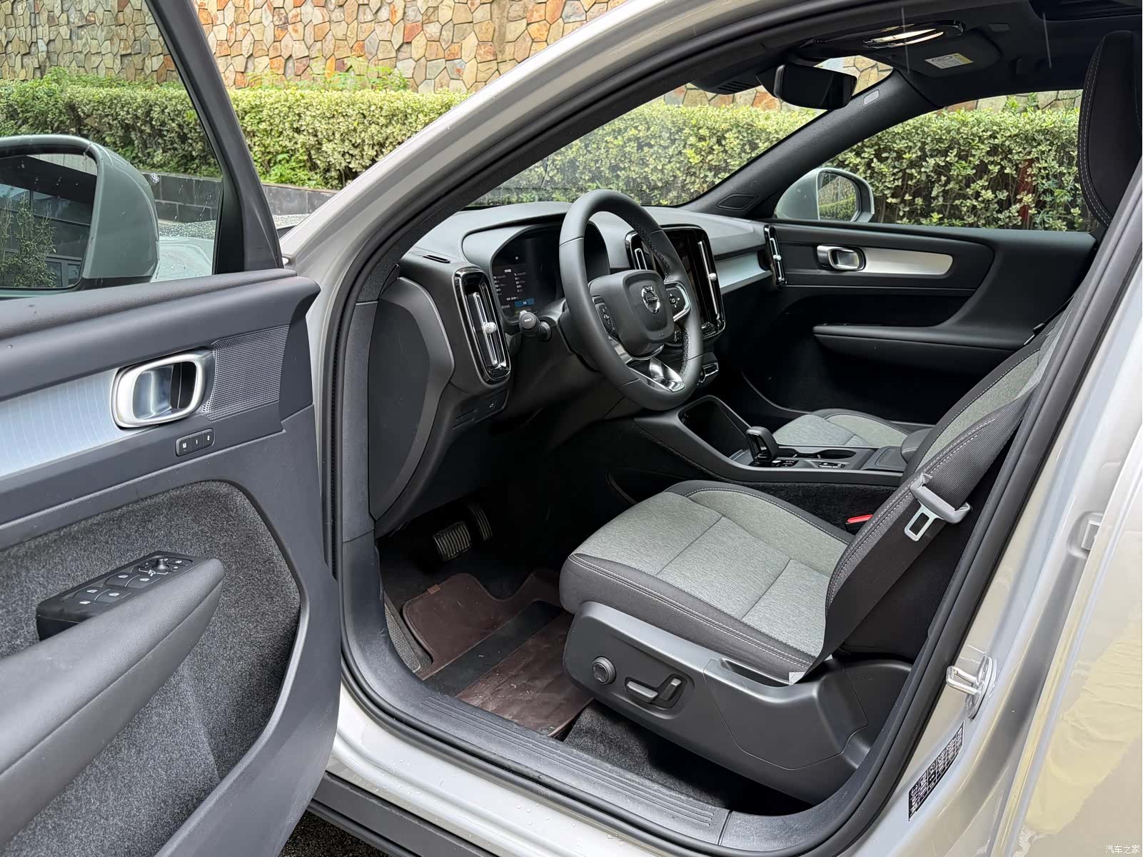 Volvo XC40, 2022 13