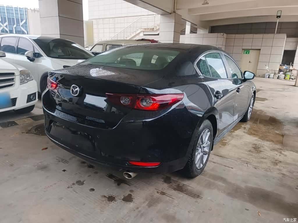 Mazda Mazda3, 2021 7