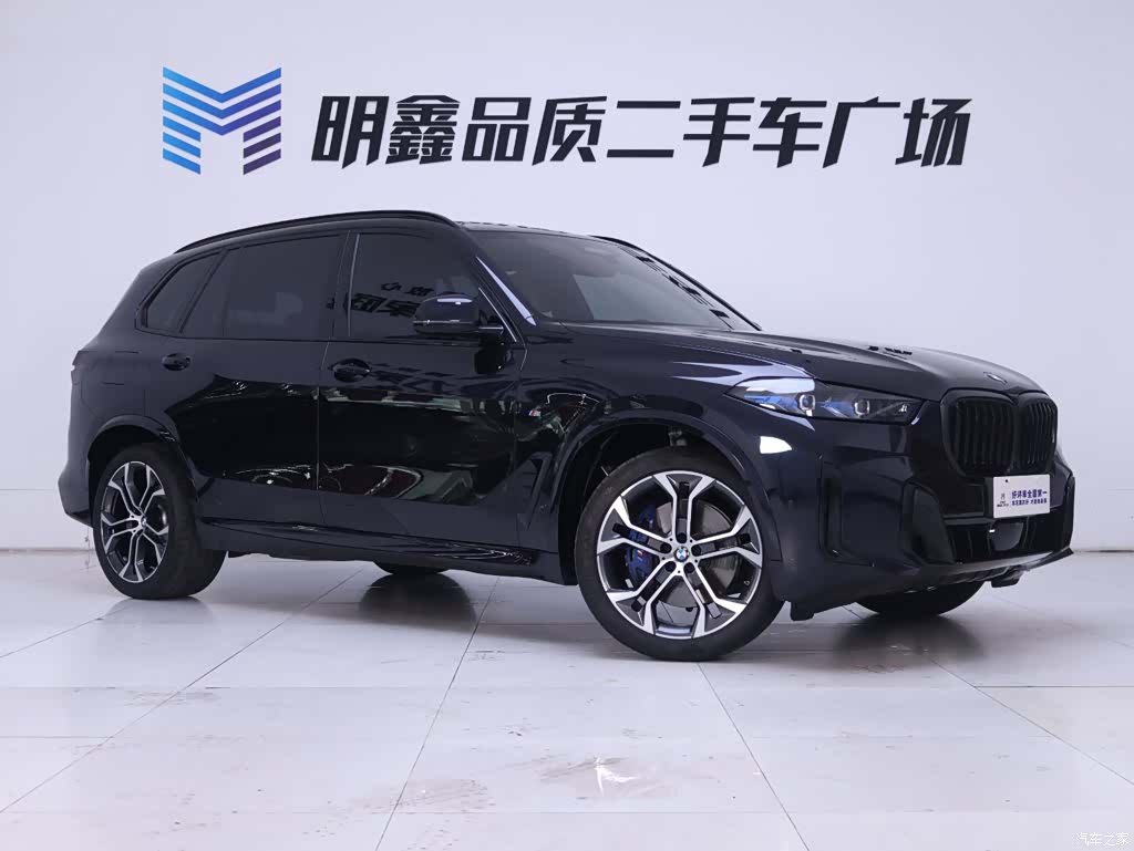 BMW X5, 2026 все фото