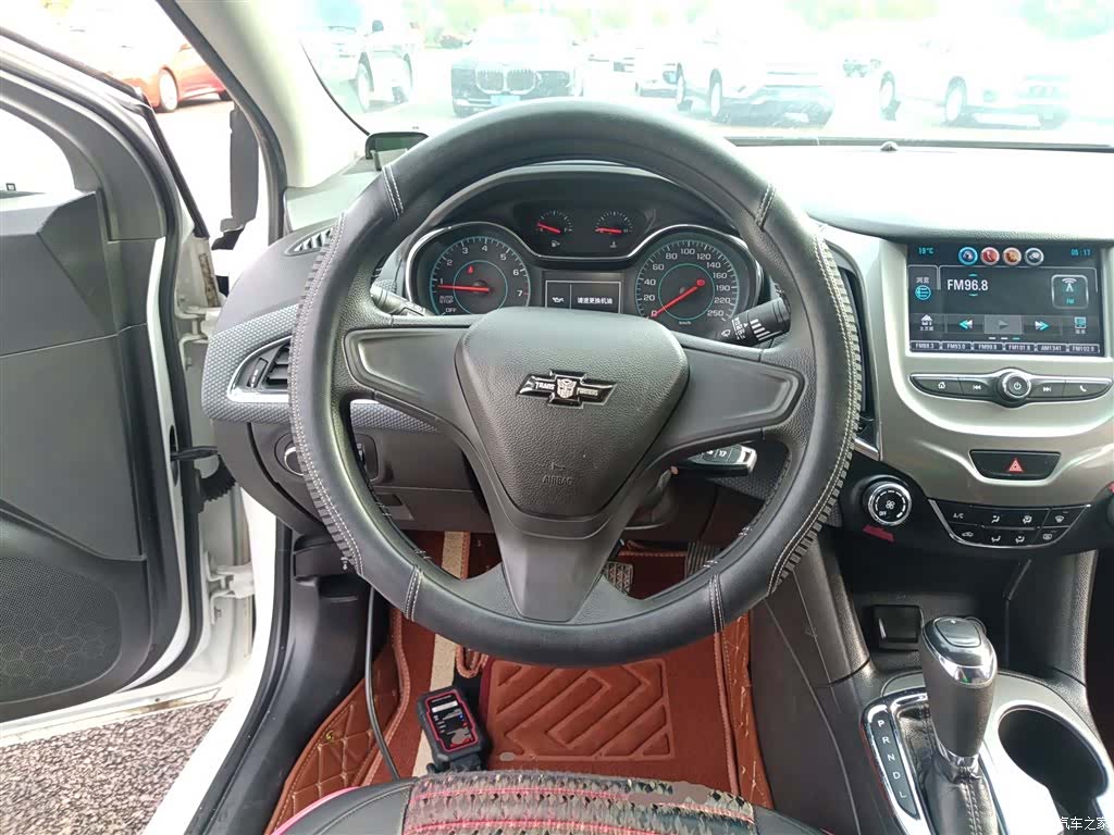 Chevrolet 320, 2019 11