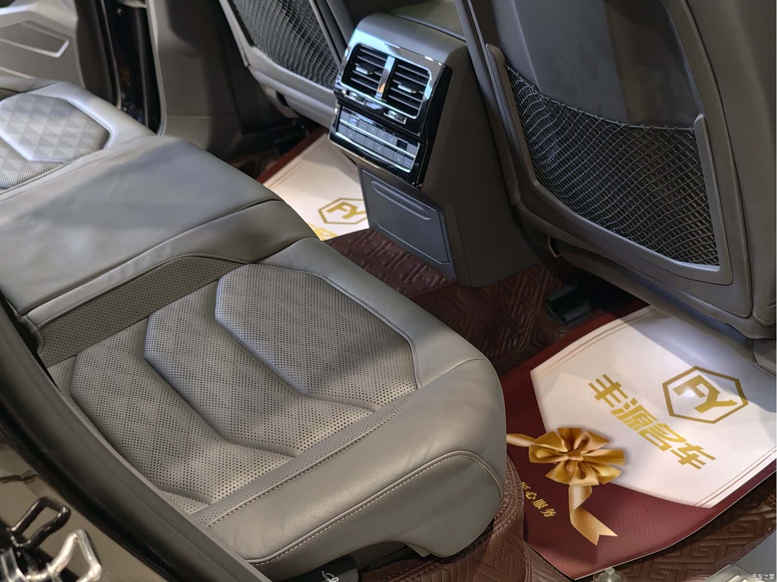 Volkswagen Touareg, 2019 17