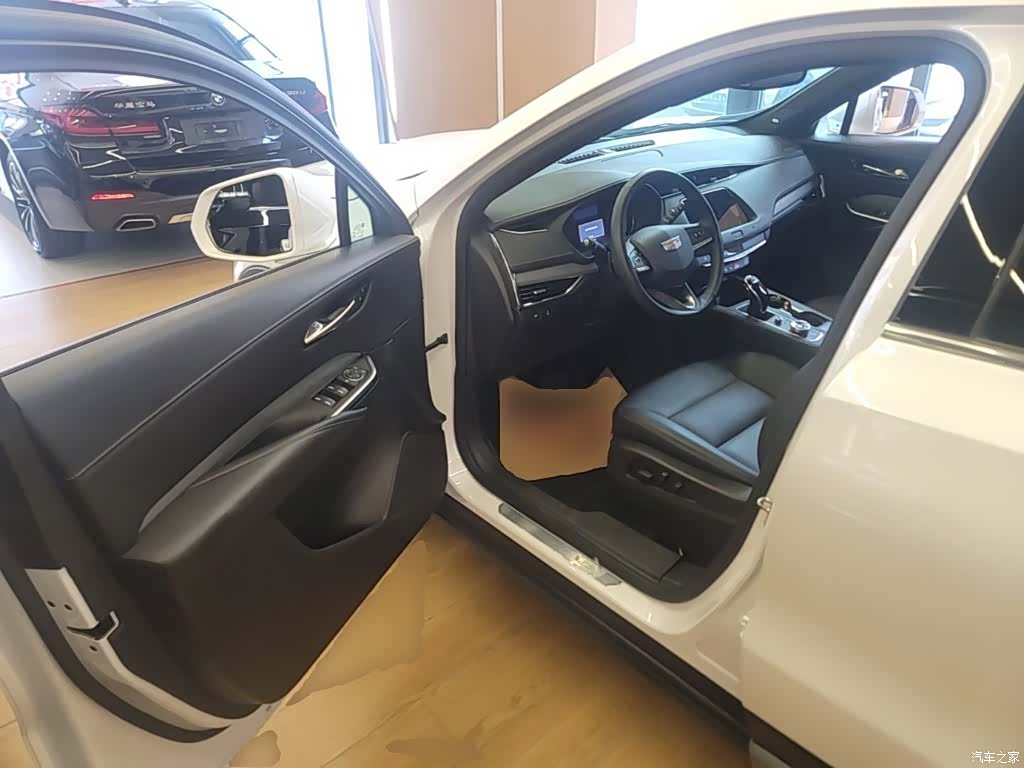 Cadillac XT4, 2021 16