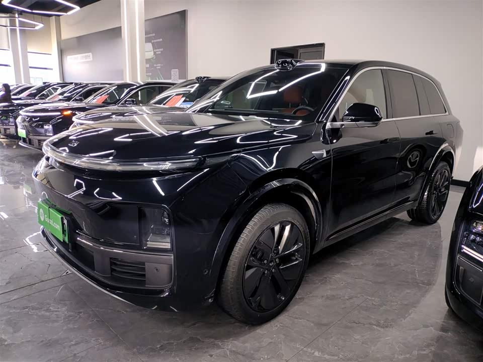 Li Auto Ideal L8