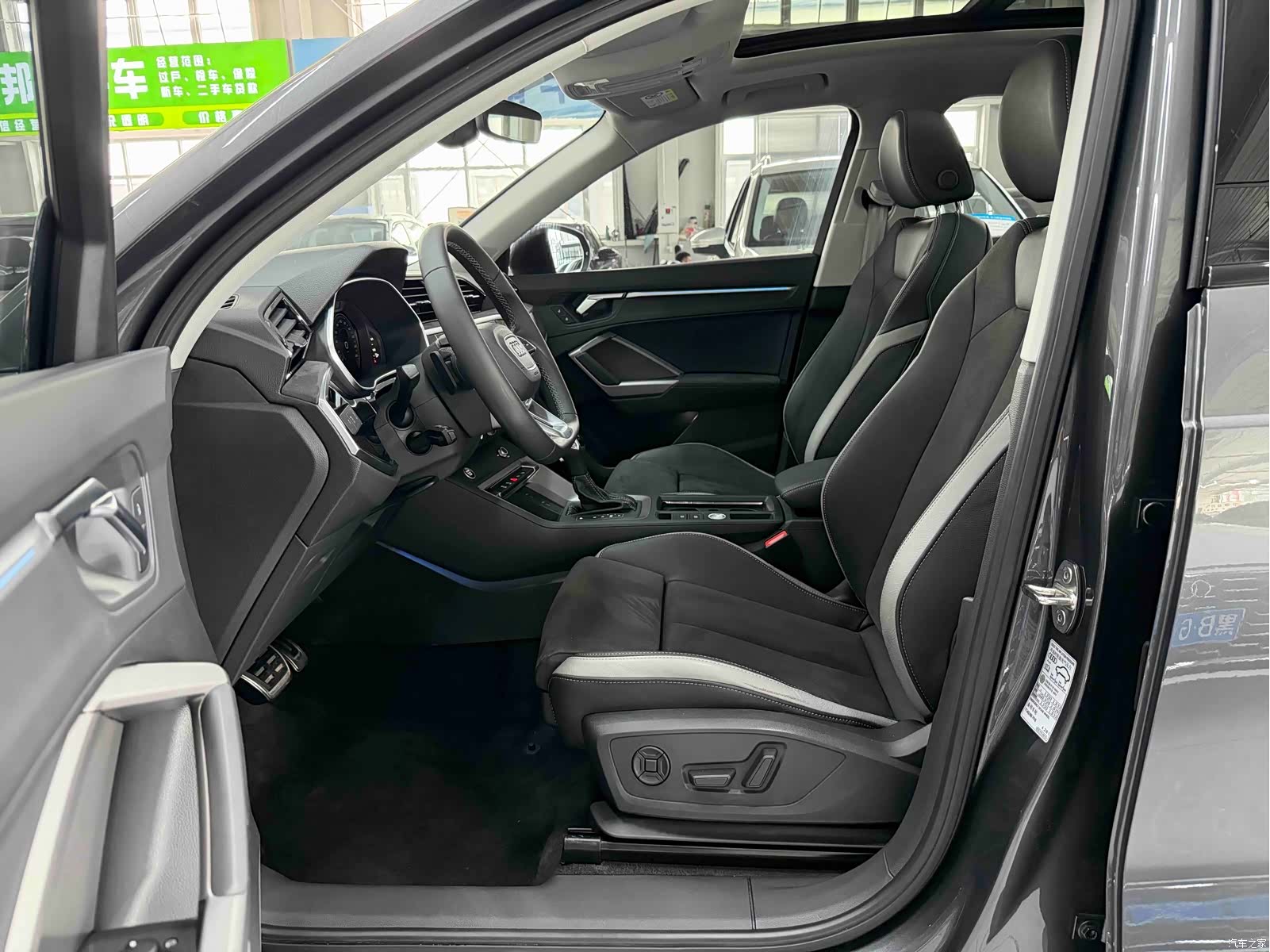 Audi Q3, 2023 8
