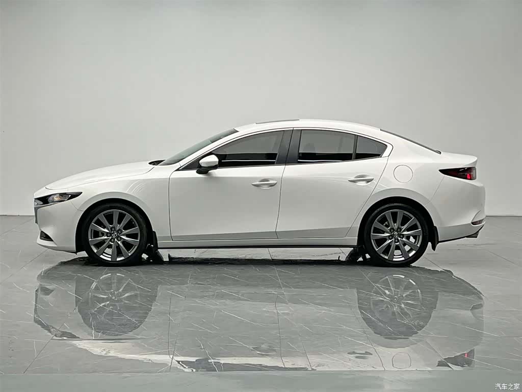 Mazda Mazda3, 2024 3