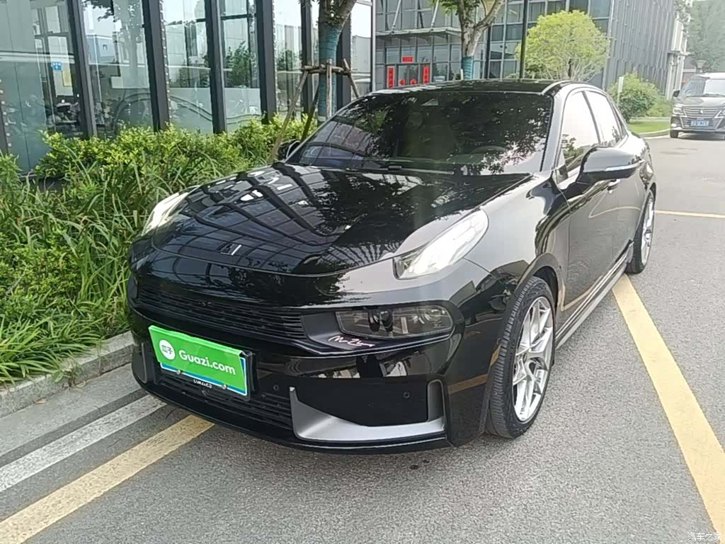 Lynk & Co 02, 2021 1