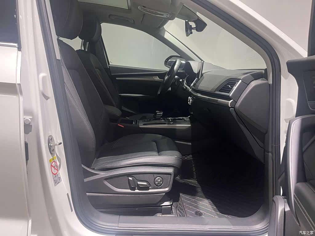 Audi Q5L, 2021 9