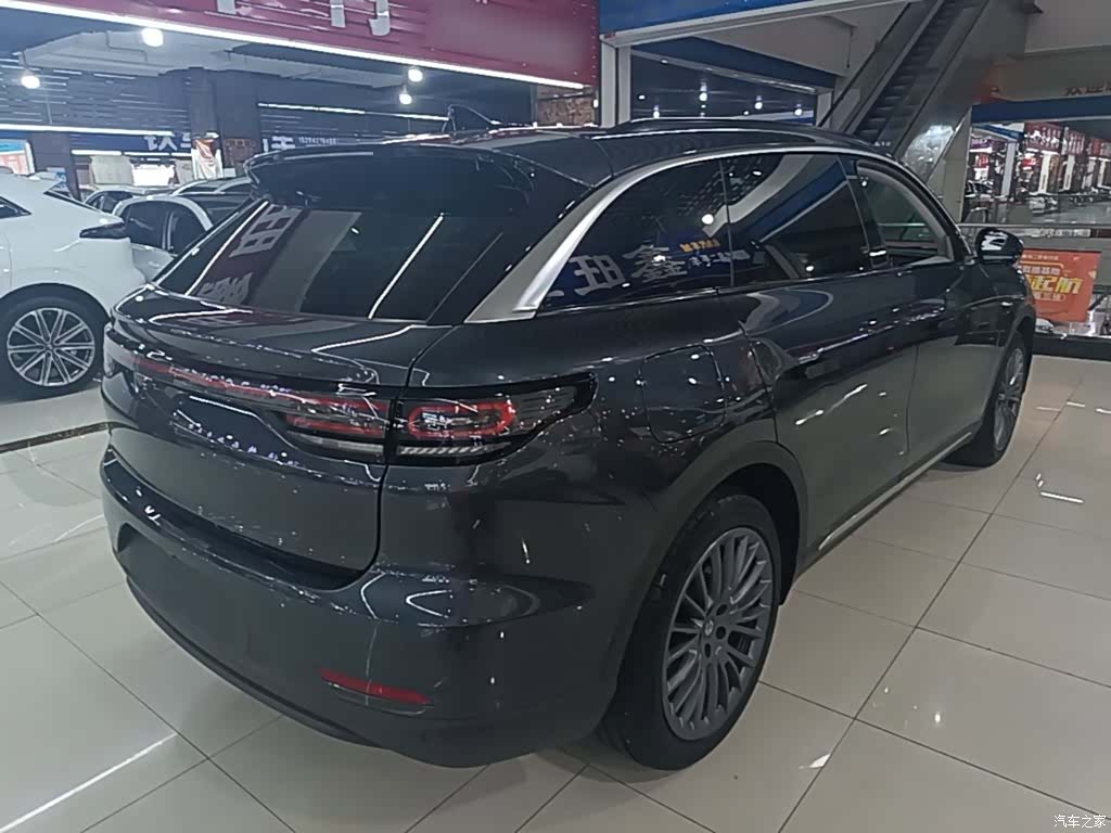Leapmotor C11, 2024 7