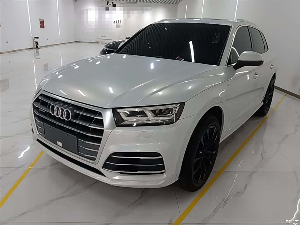 Audi Q5L, 2019 1