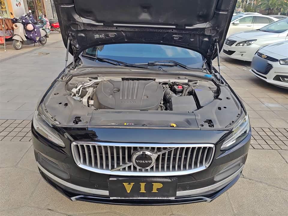 Volvo S90