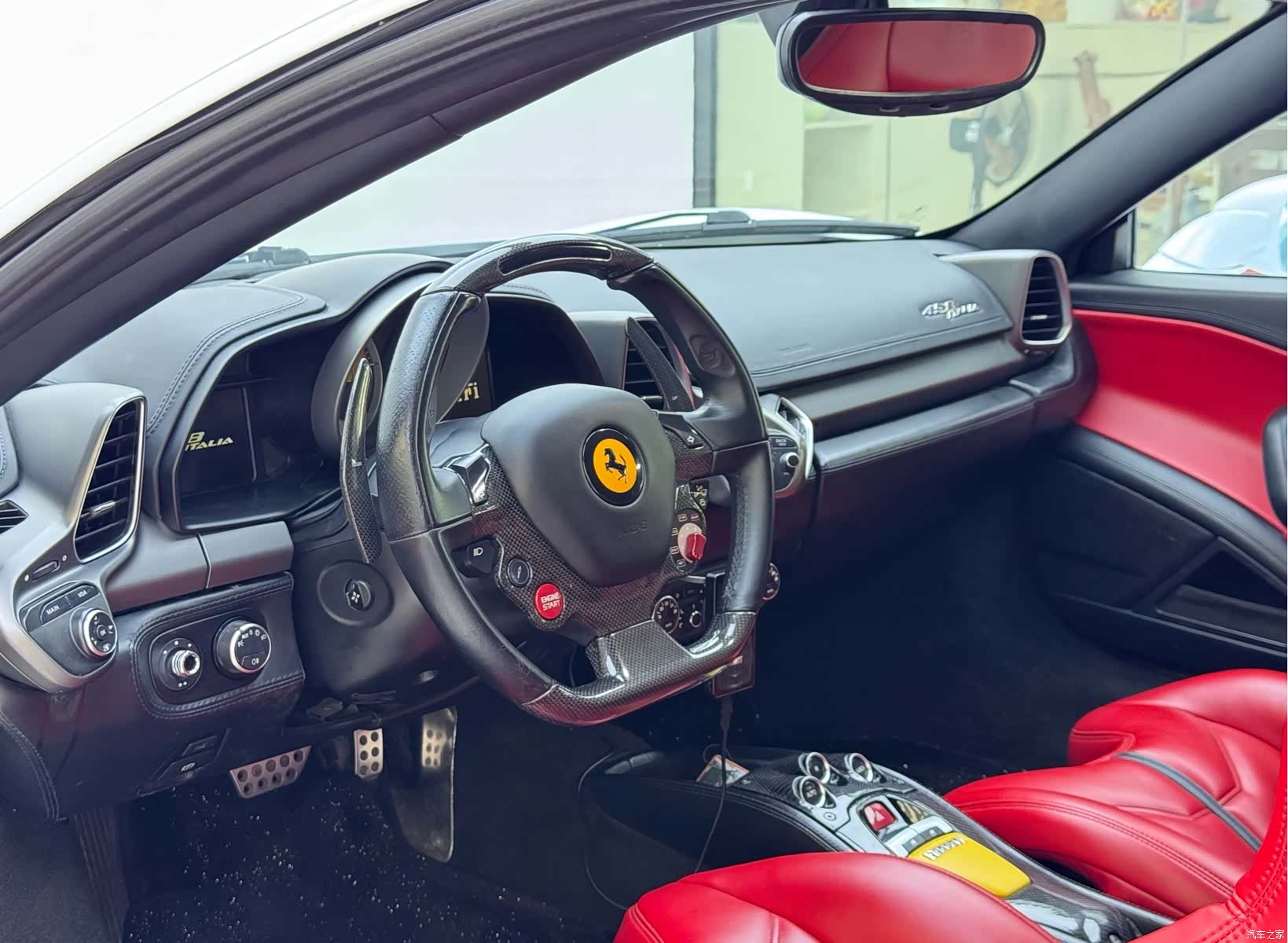 Ferrari 458, 2015 4