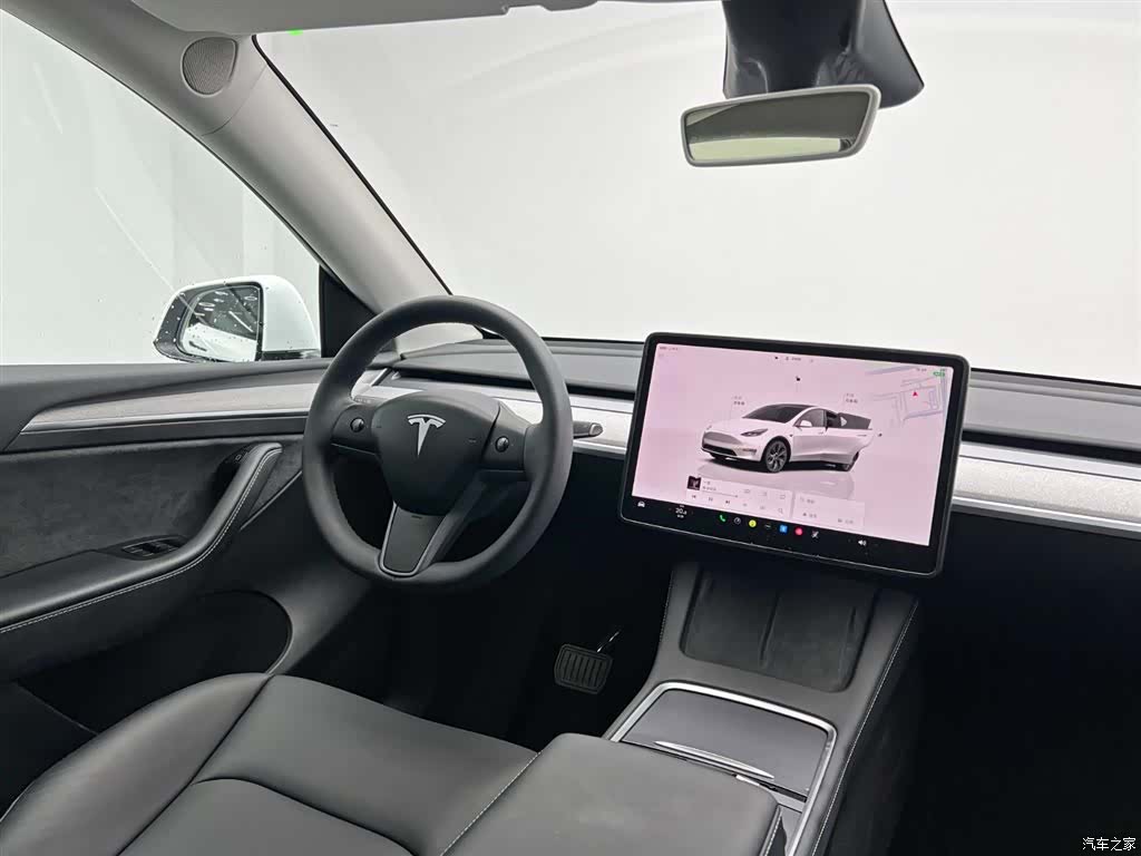 Tesla Model Y, 2025 23