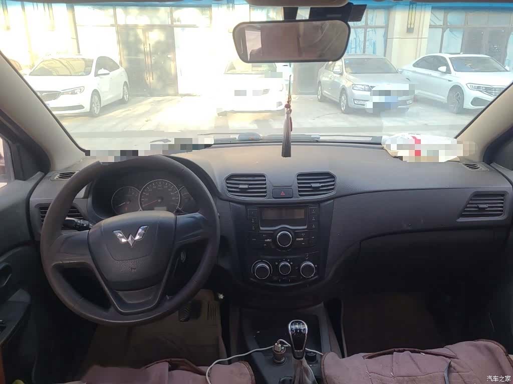 Wuling Hongguang, 2016 13