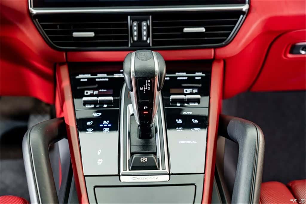 Porsche Cayenne, 2022 16