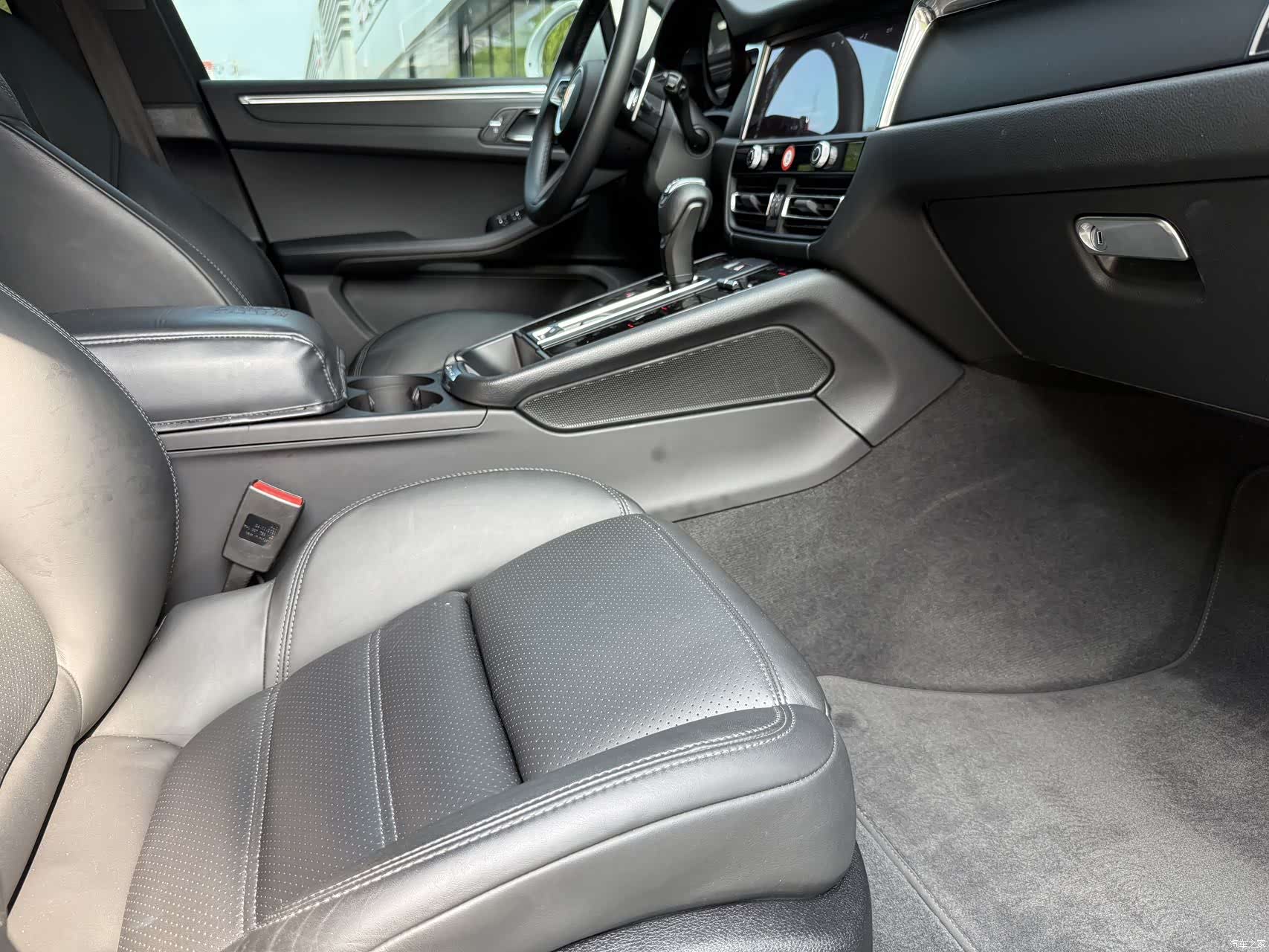 Porsche Macan, 2023 15