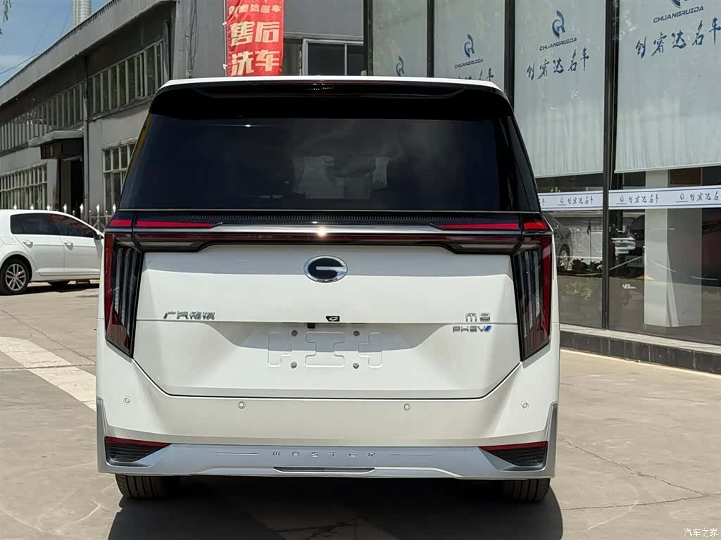 Trumpchi M8, 2026 8