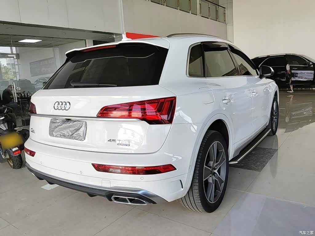 Audi Q5L, 2022 7
