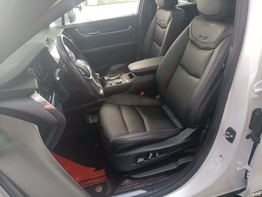 Cadillac XT5, 2021 12
