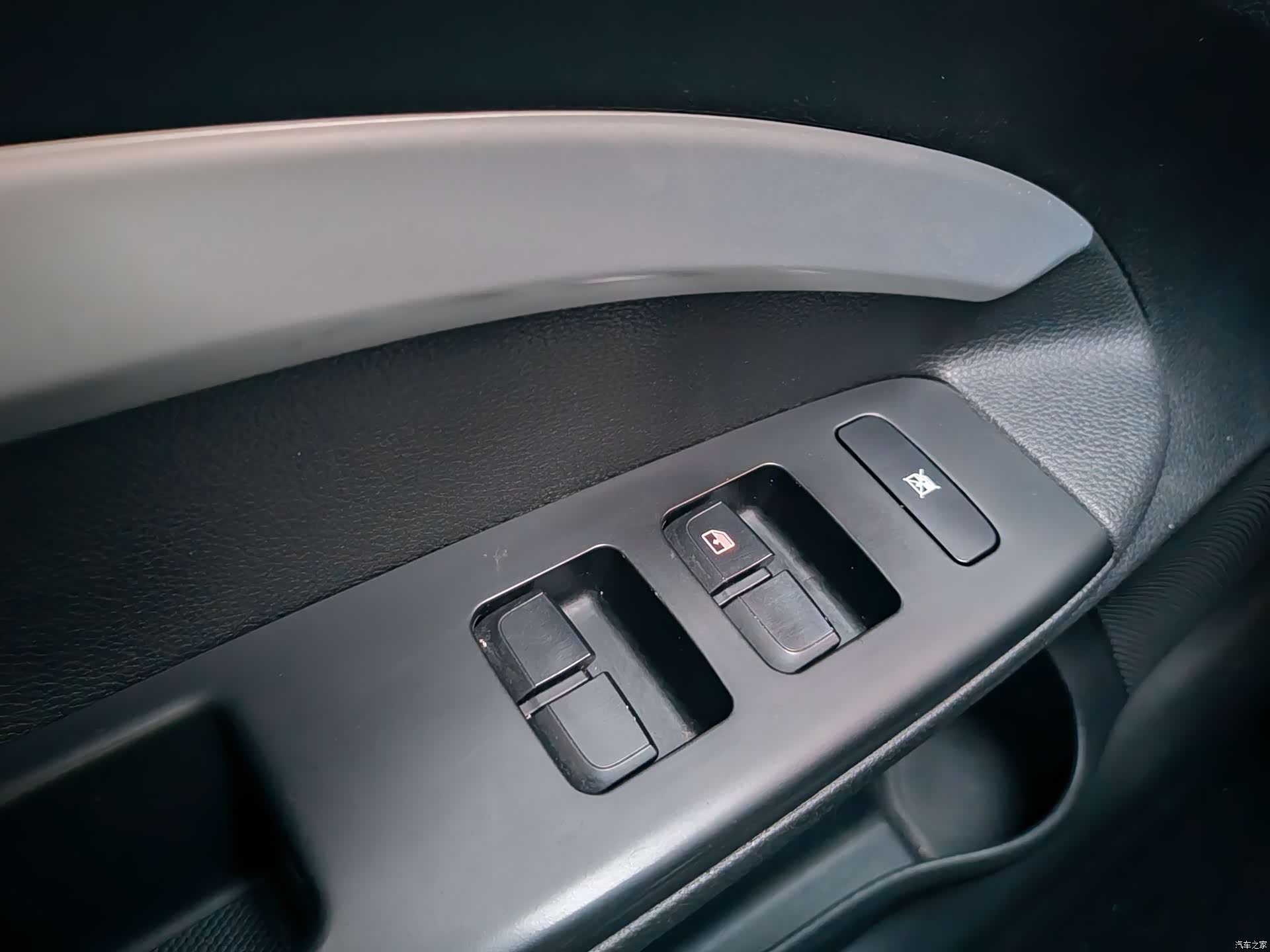 Kia KX1, 2019 17