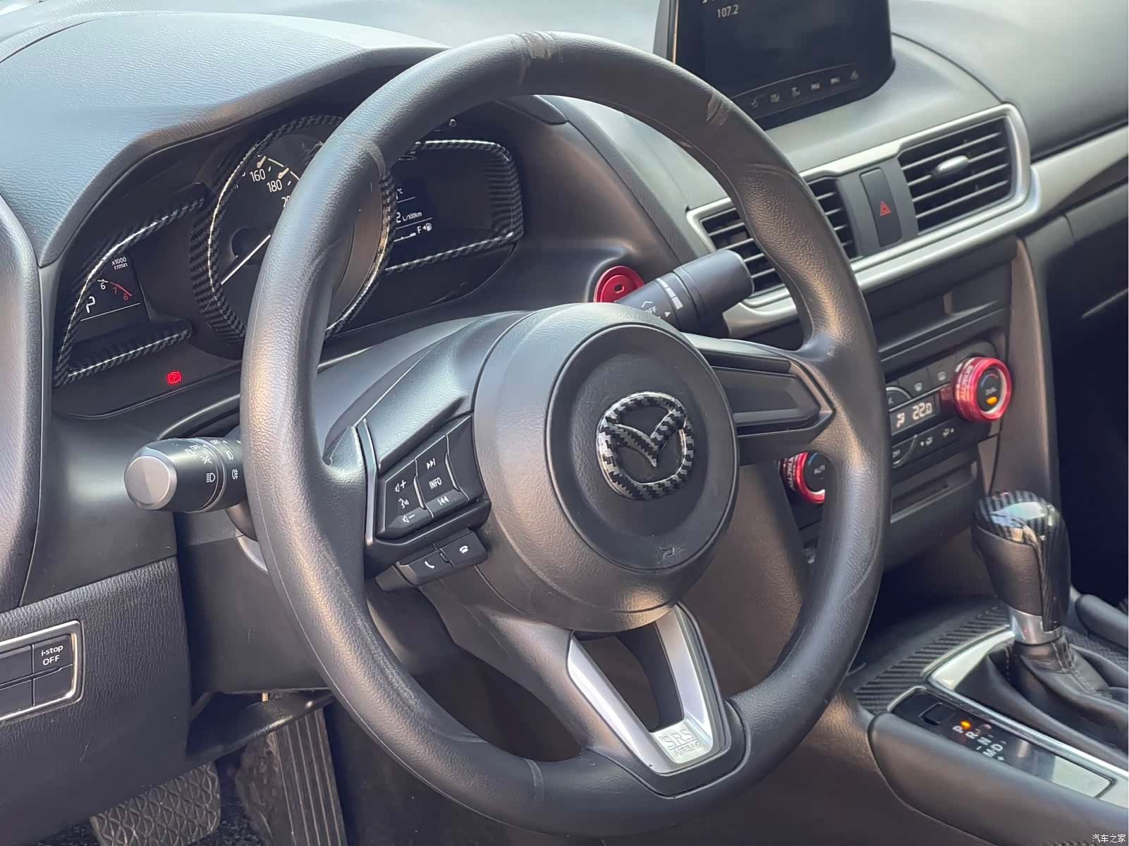 Mazda Mazda3, 2017 15