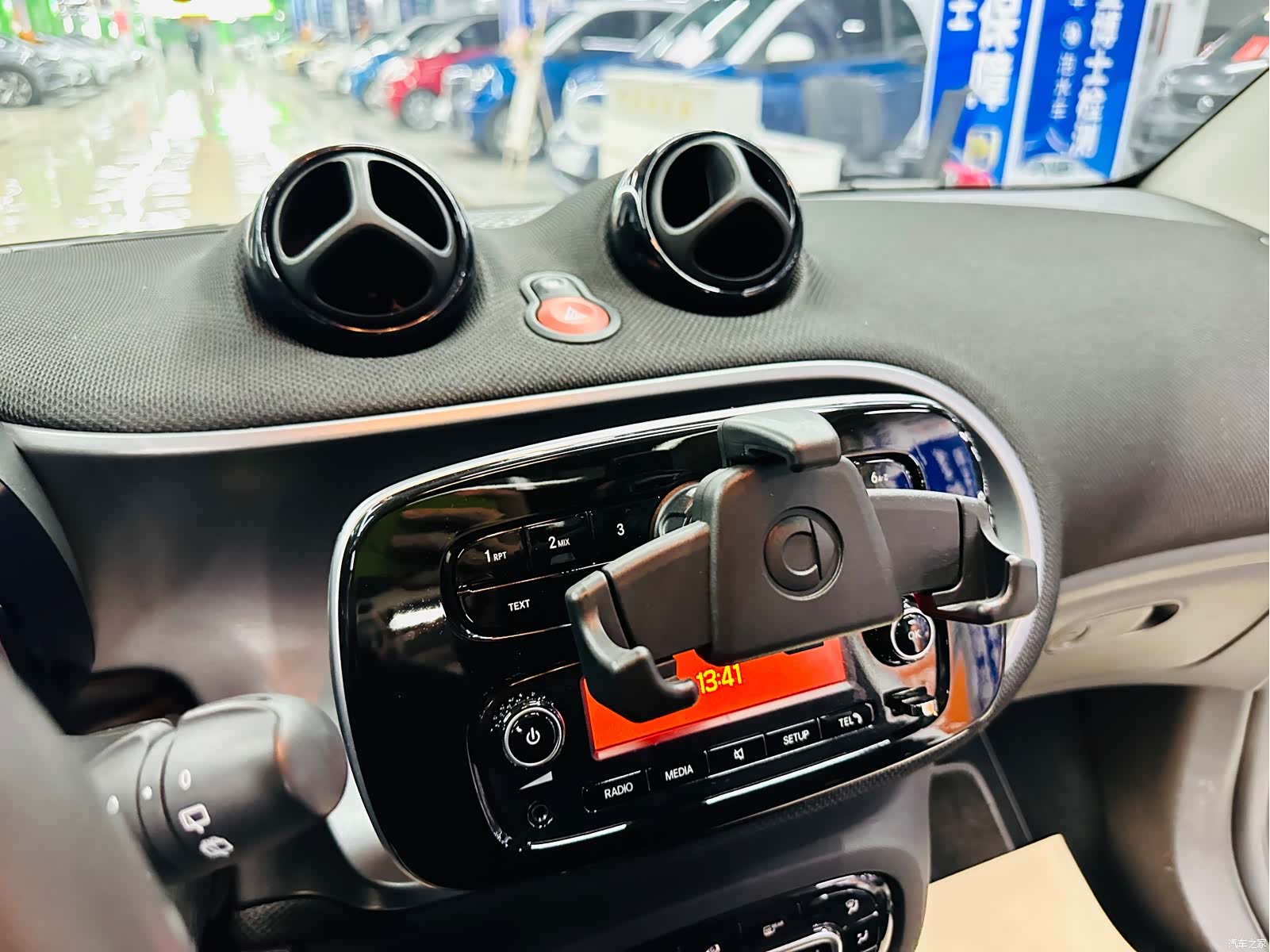 Smart Fortwo, 2018 27