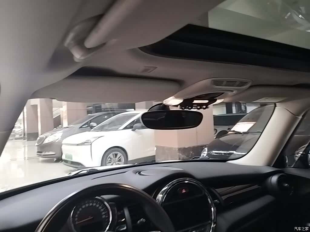 Mini Cooper, 2019 18