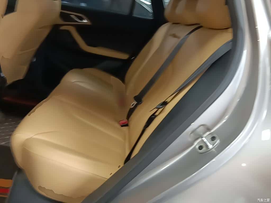 Roewe RX5, 2025 17