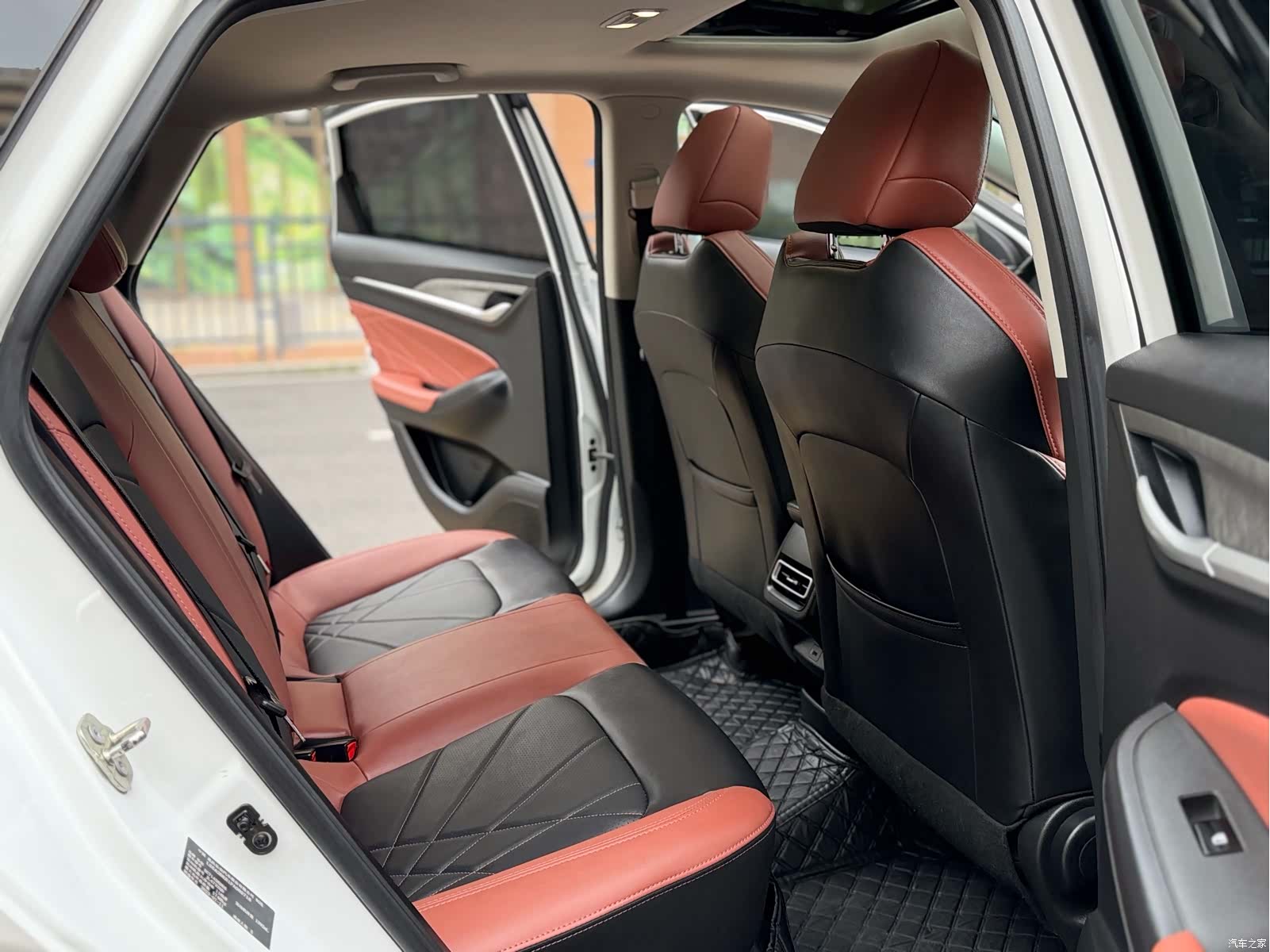 Changan Eado, 2023 8