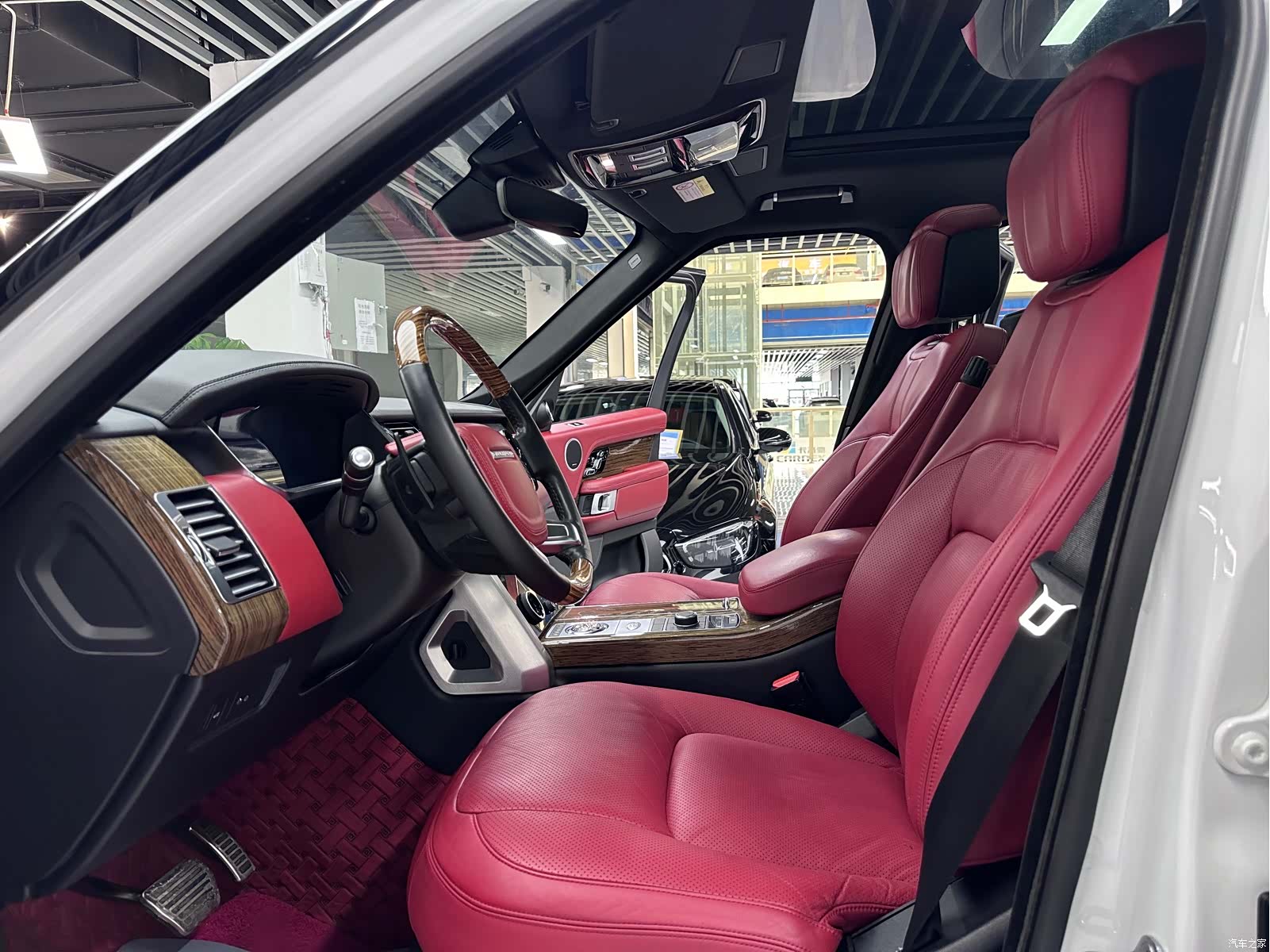Land Rover Range Rover, 2020 4