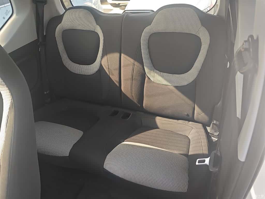 Wuling MINIEV, 2025 17
