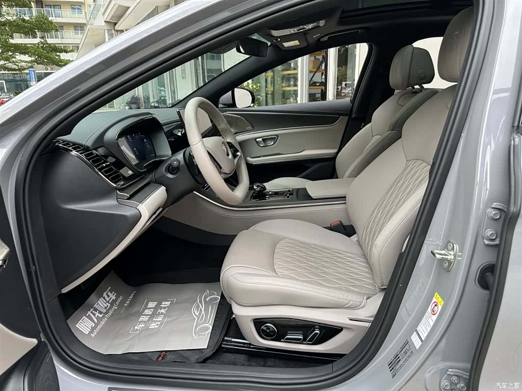 BYD Han, 2025 11