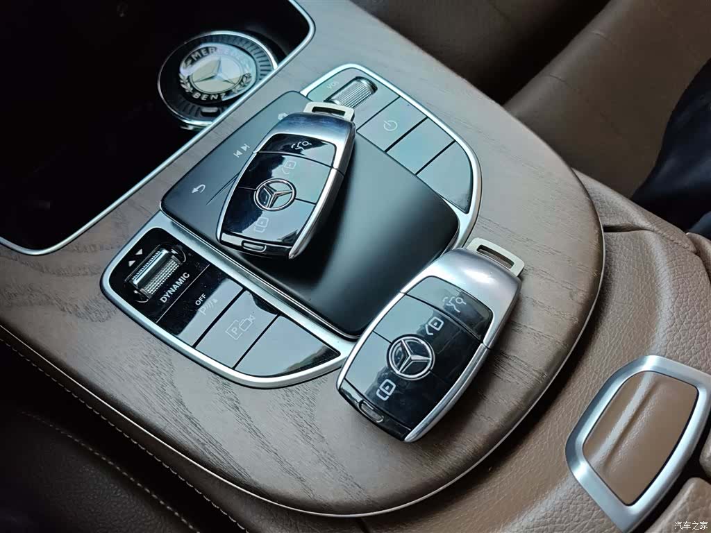 Mercedes-Benz E-Class, 2022 9