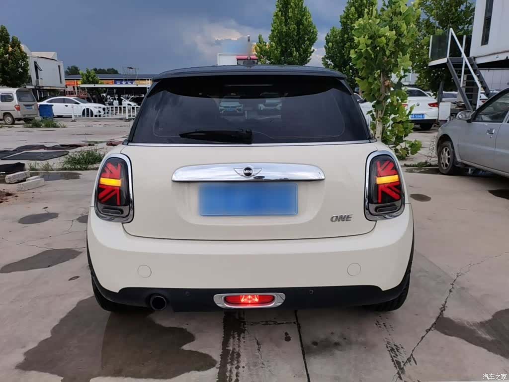 Mini ONE, 2017 6
