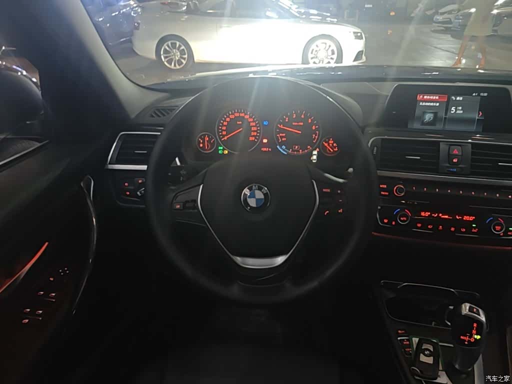 BMW 3 Series, 2018 11