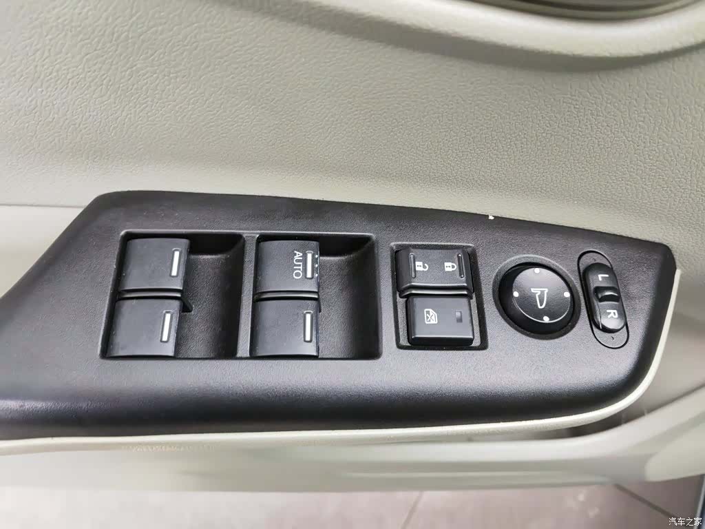 Honda Civic, 2012 9