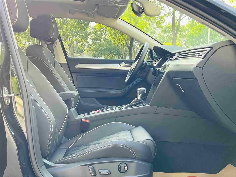 Volkswagen Magotan GTE