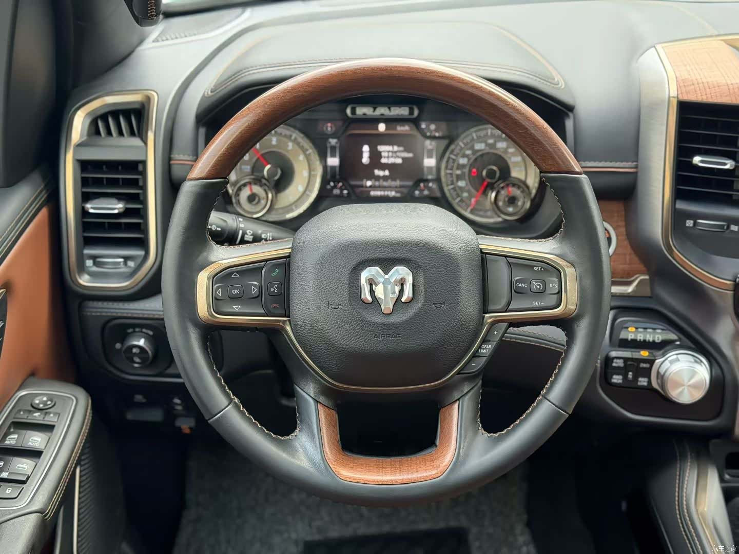 RAM Trucks, 2023 3