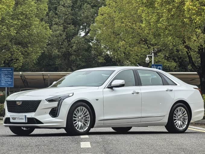 Cadillac CT6
