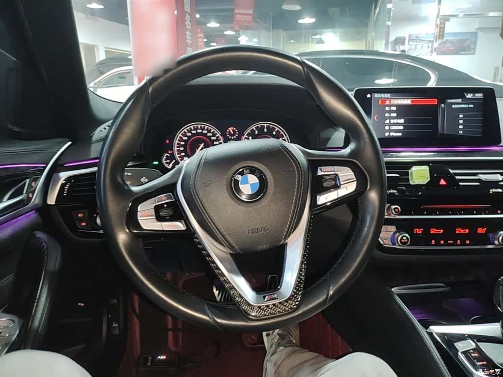 BMW 5 Series, 2018 11