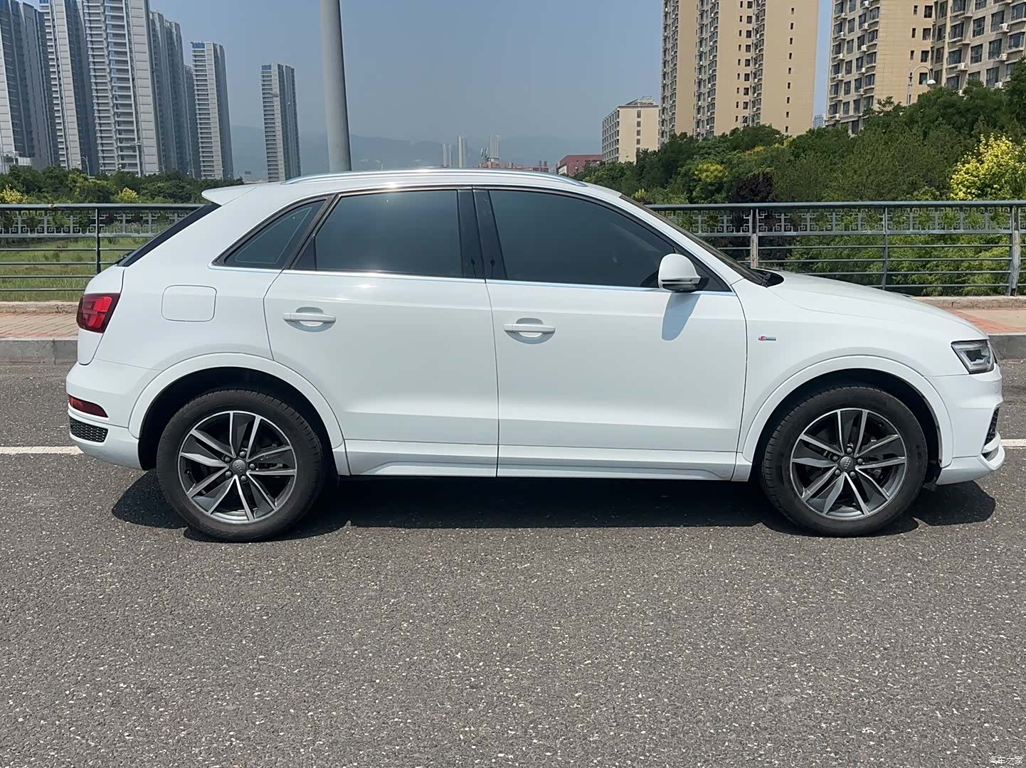 Audi Q3, 2018 6