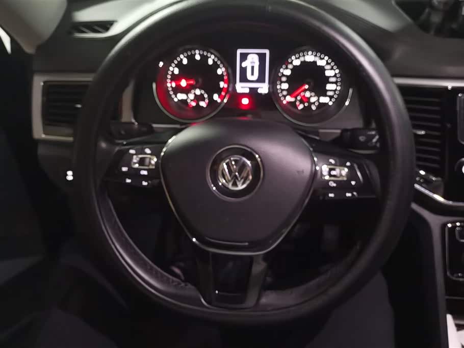 Volkswagen Tourang